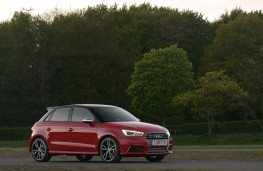 Audi S1 Sportback quattro, side, static
