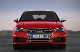 Audi S3, front