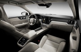 Volvo S60, 2018, interior