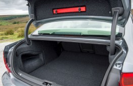 Volvo S90, boot