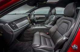 Volvo S90, interior