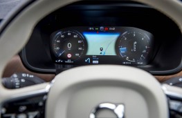 Volvo S90, 2016, instrument panel
