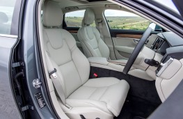 Volvo S90, interior