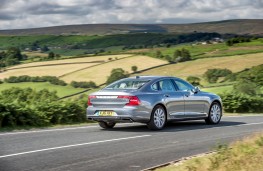 Volvo S90, rear, action