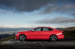 Volvo S90 R-Design, 2017, side, static