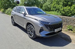 MGS9 Ultimate PHEV, 2026, front