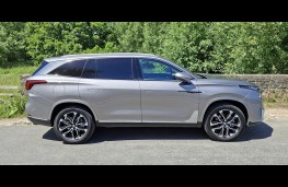 MGS9 Ultimate PHEV, 2026, side