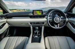 Mazda6 Saloon, 2018, dashboard