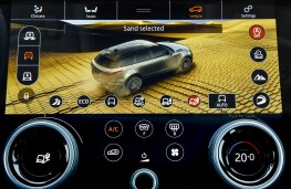 Range Rover Velar, 2017, Sand Mode Terrain Response screen