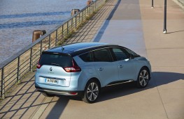 Renault Grand Scenic, 2016, rear
