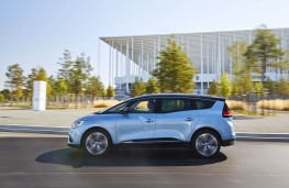 Renault Grand Scenic, 2016, side, action