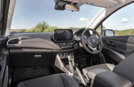Suzuki S-Cross Hybrid, 2026, interior