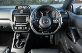 Volkswagen Scirocco R, interior