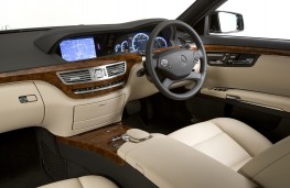 Mercedes-Benz S-Class, interior