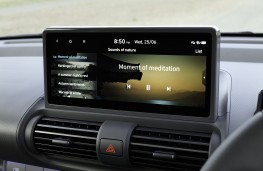Hyundai Inster Cross, 2025, display screen,