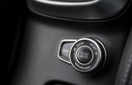 Suzuki S-Cross, 2017, drive mode selector