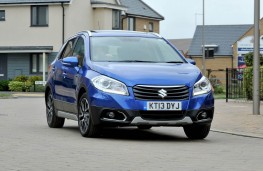 Suzuki SX4 S-Cross, front, action
