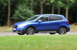 Suzuki SX4 S-Cross, side, action