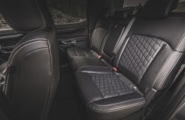 Ford Ranger Platinum, 2025, rear seats