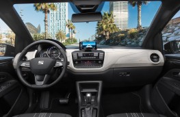 SEAT Mii electric cockpit