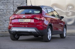 SEAT Arona, rear