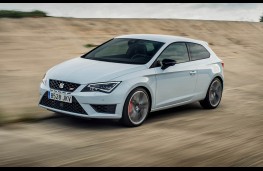 SEAT Leon 2.0 TSI Cupra 290, action