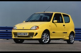 Fiat Seicento Sporting, side