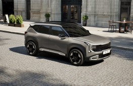 Kia Seltos, 2025, side