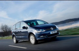 Volkswagen Sharan, front