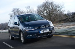 Volkswagen Sharan, front