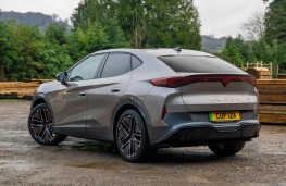 Cupra Tavascan V1, 2025, side