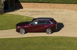 Mazda CX-80 Takumi, 2025, side