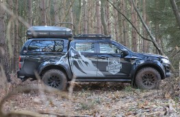 Isuzu D-Max Basecamp, 2025, side