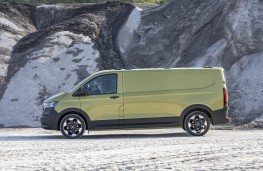 Volkswagen Transporter, 2024, side