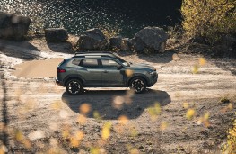 Dacia Duster, 2025, side