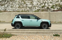 Renault 4 E-Tech, 2026, side