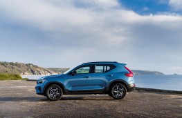 Renault Kadjar, side