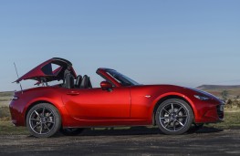 Mazda MX-5 RF, 2017, roof retraction 2