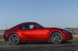 Mazda MX-5 RF, 2017, roof retraction, closed