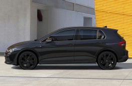 Volkswagen Golf Black Edition, 2026, side