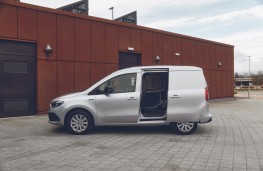 Mercedes-Benz Citan, 2025, side, door open