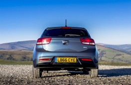 Kia Rio, rear