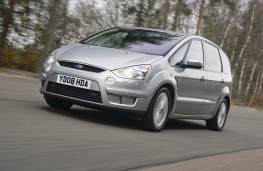 Ford S-Max, front