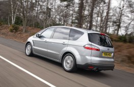 Ford S-Max, rear