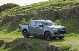 Isuzu D-Max EV, 2026, side