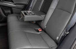 Subaru Solterra Touring, 2025, rear seats