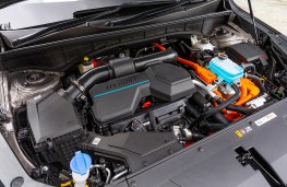 Kia Sorento 4 PHEV, 2025, engine