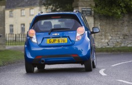 Chevrolet Spark, rear