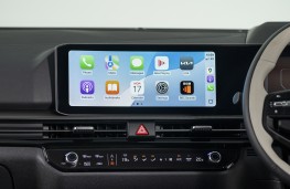Kia Sportage, 2025, display screen