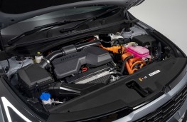 Kia Sportage, 2025, engine